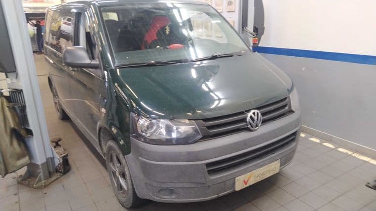 Volkswagen Caravelle, 2013 - вид 2