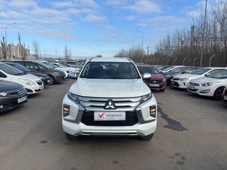 Mitsubishi Pajero Sport 2021 года, 127 226 км - вид 2