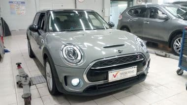 MINI Cooper SD Clubman 2019 года, 113 374 км - вид 2