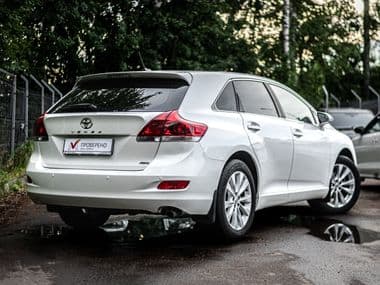 Toyota Venza 2013 года, 240 875 км - вид 2