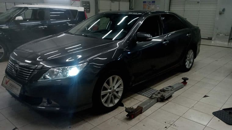 Toyota Camry 2013 года, 251 525 км | VIN 38873 - вид 2
