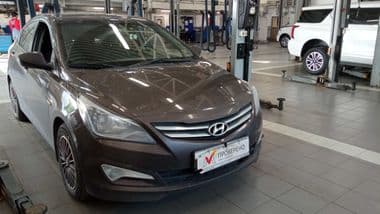 Hyundai Solaris 2015 года, 238 841 км - вид 2
