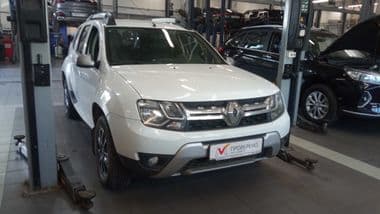 Renault Duster 2018 года, 127 444 км - вид 2