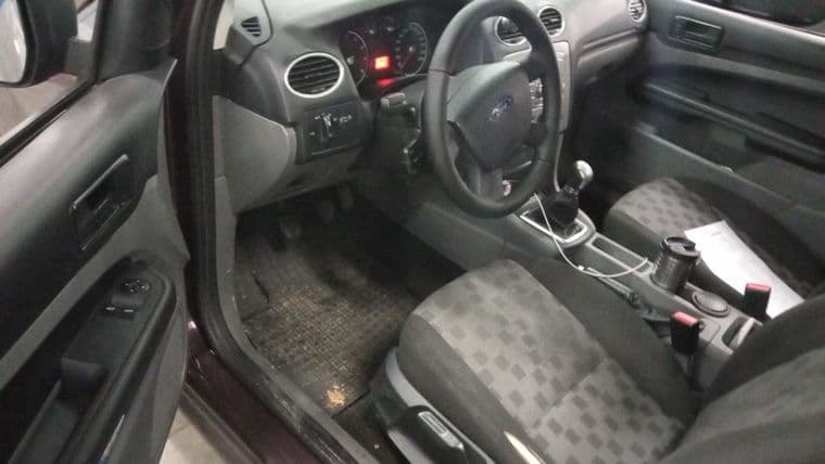Ford Focus, 2009 - вид 4