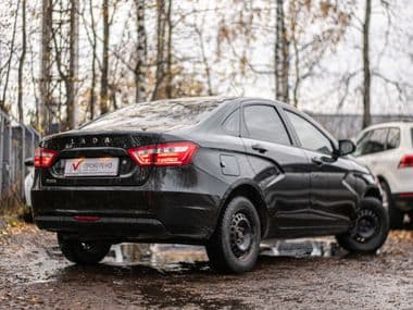 ВАЗ (LADA) Vesta 2016 года, 180 000 км - вид 2
