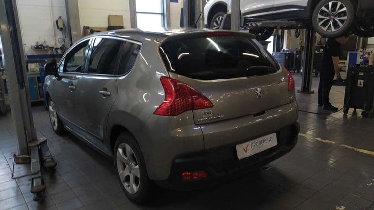Peugeot 3008, 2012 - вид 3