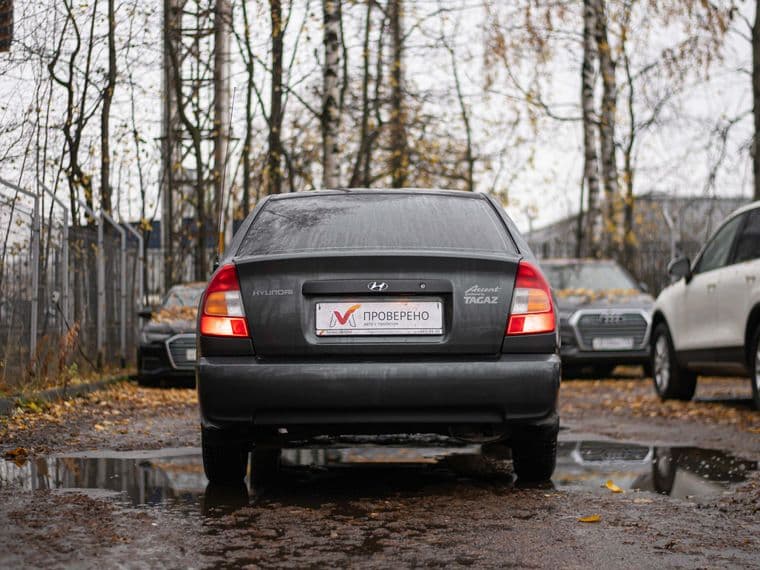 Hyundai Accent, 2009 - вид 3