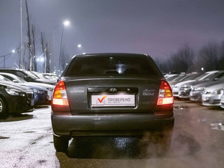 Hyundai Accent, 2009 - вид 3