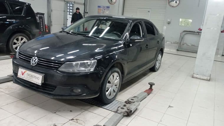 Volkswagen Jetta, 2012