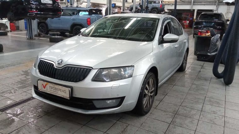 Skoda Octavia 2014 года, 178 000 км - вид 1