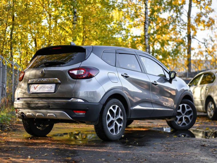 Renault Kaptur 2021 года, 86 737 км - вид 2