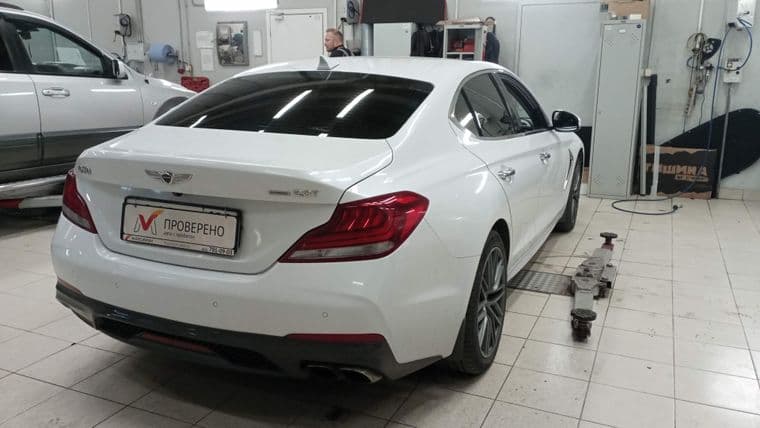 Genesis G70, 2019 - вид 2