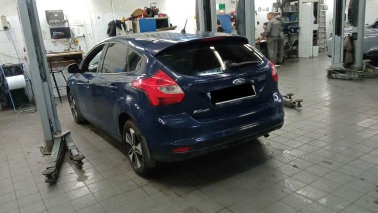 Ford Focus, 2013 - вид 3