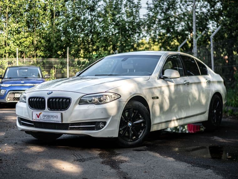 BMW 5 серия, 2010