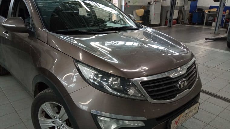 KIA Sportage 2013 года, 280 349 км - вид 2
