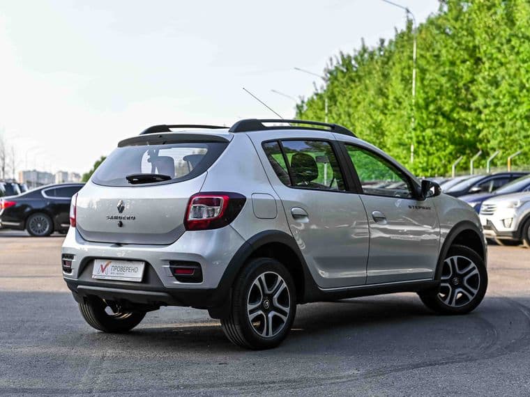 Renault Sandero Stepway 2020 года, 61 042 км - вид 2
