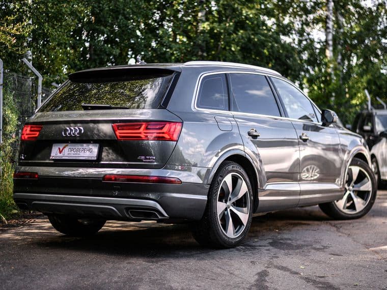 Audi Q7, 2018 - вид 1