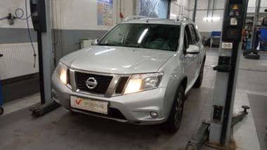 Nissan Terrano 2015 года, 158 000 км - вид 1