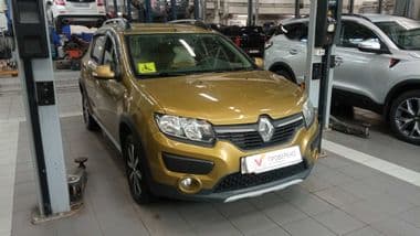 Renault Sandero Stepway 2016 года, 60 467 км - вид 2