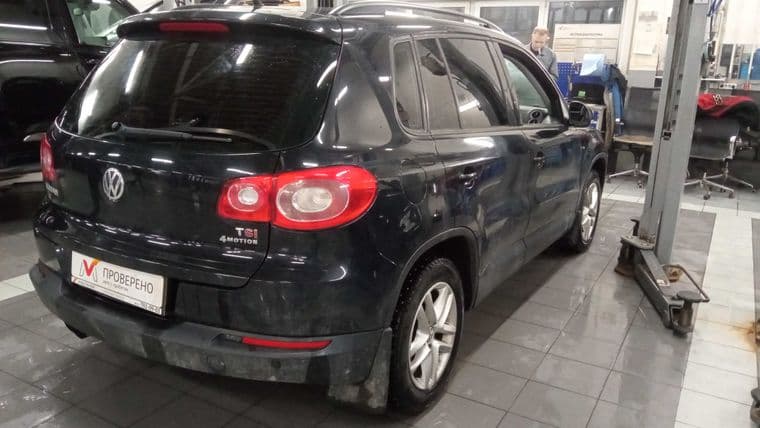 Volkswagen Tiguan, 2011 - вид 2