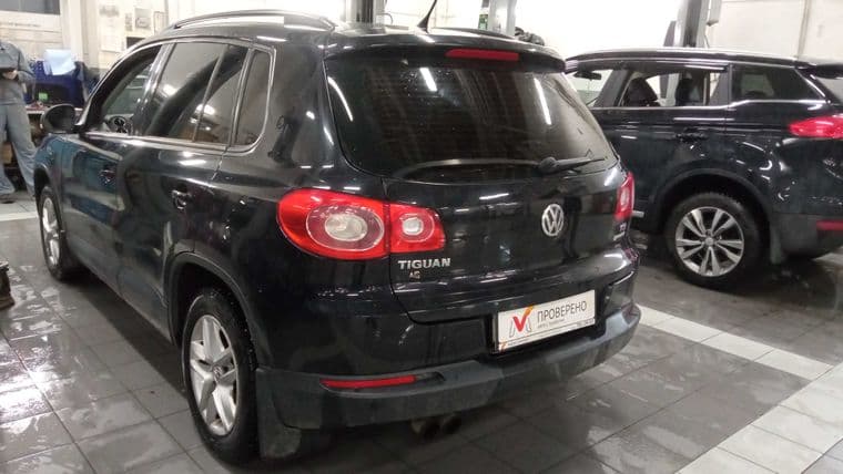 Volkswagen Tiguan, 2011 - вид 3