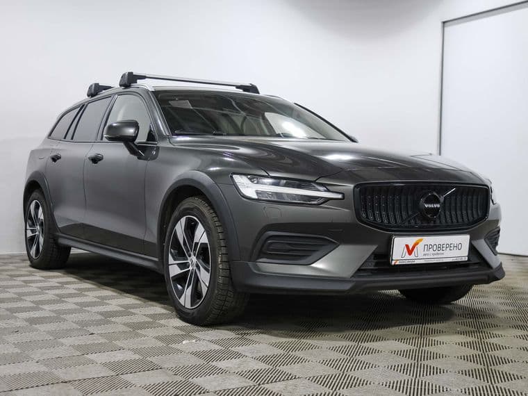 Volvo V60 Cross Country, 2020 - вид 2