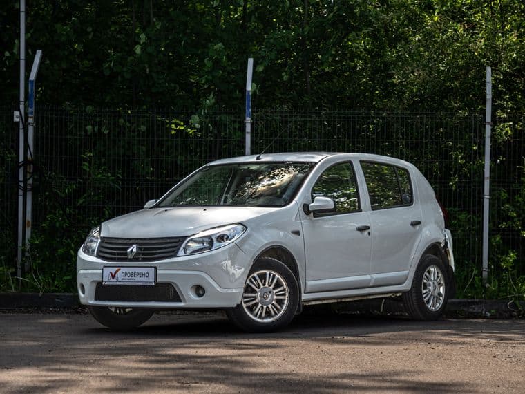 Renault Sandero, 2013