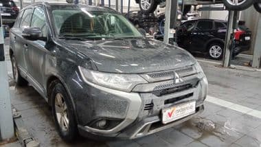 Mitsubishi Outlander 2021 года, 50 836 км - вид 2