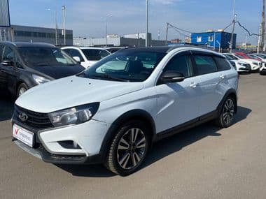 ВАЗ (LADA) Vesta Cross 2019 года, 165 472 км - вид 1