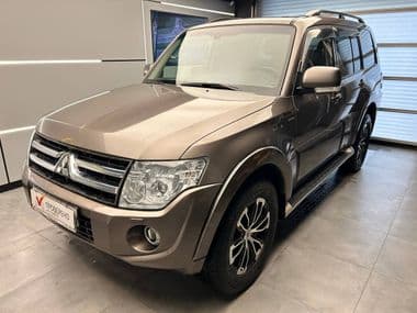 Mitsubishi Pajero 2012 года, 246 219 км - вид 1