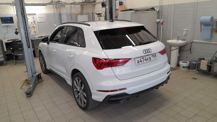 Audi Q3, 2019 - вид 3