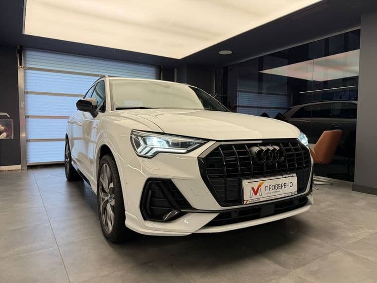 Audi Q3, 2019 - вид 3