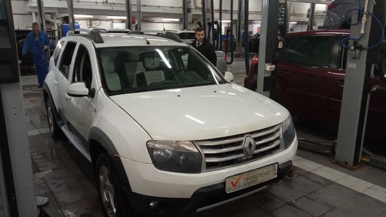 Renault Duster 2012 года, 149 143 км - вид 2