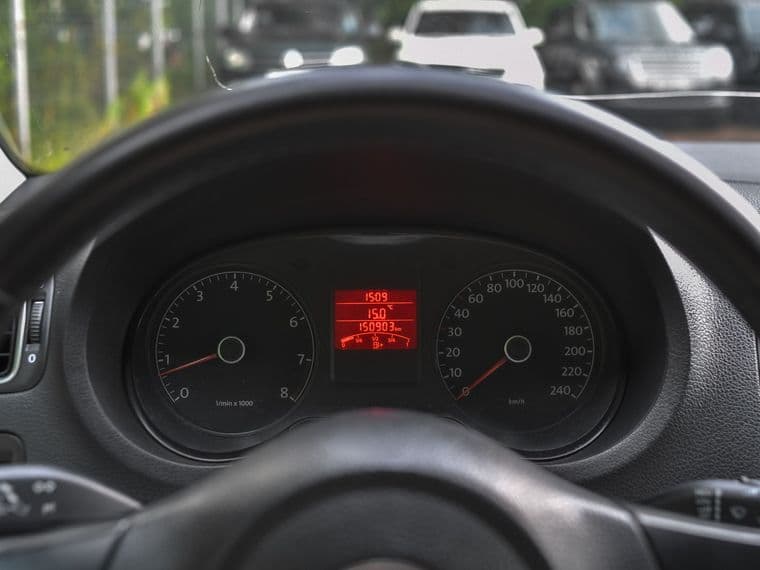 Volkswagen Polo, 2012 - вид 4
