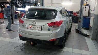 Hyundai ix35 2014 года, 129 781 км - вид 2