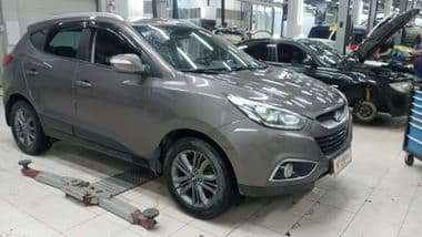 Hyundai ix35 2014 года, 145 970 км - вид 2