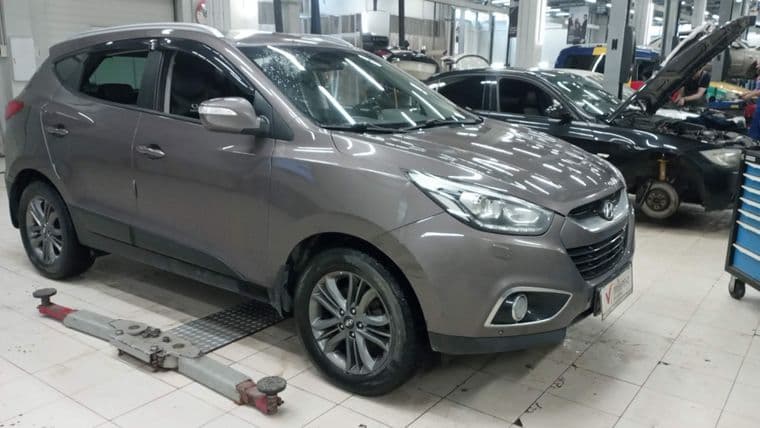Hyundai ix35 2014 года, 145 970 км - вид 2
