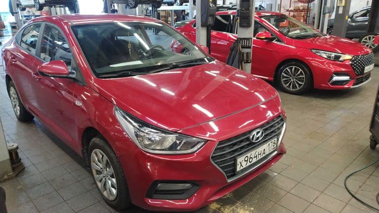 Hyundai Solaris 2017 года, 92 000 км - вид 2