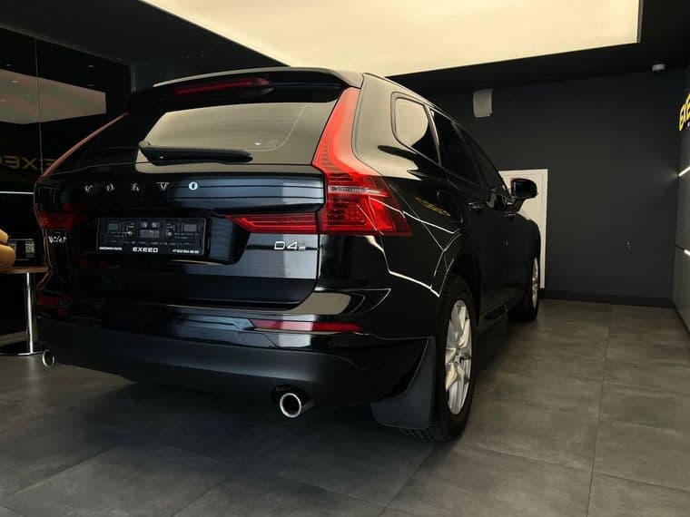 Volvo XC60, 2019 - вид 3