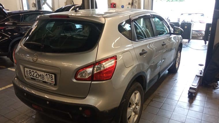 Nissan Qashqai, 2010 - вид 2