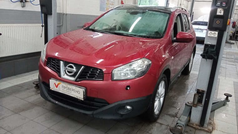 Nissan Qashqai+2, 2011