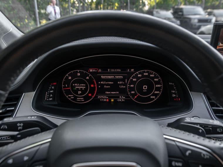 Audi Q7, 2016 - вид 4