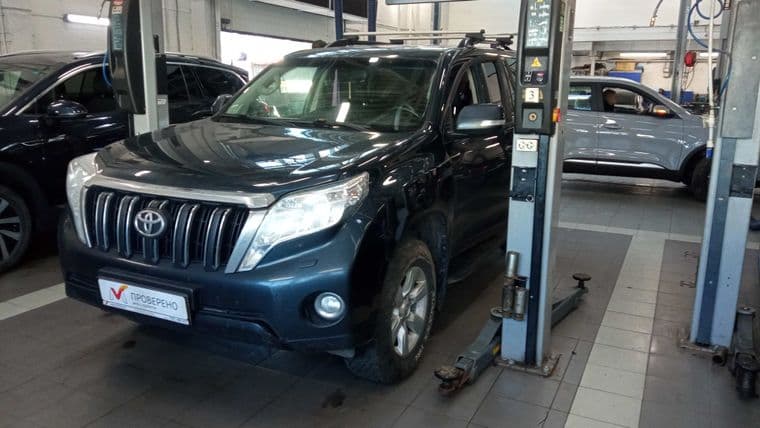 Toyota Land Cruiser Prado 2014 года, 201 217 км - вид 1
