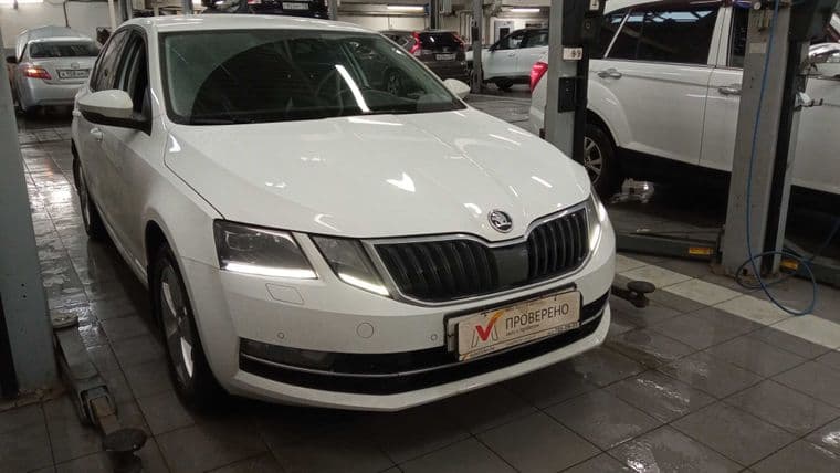 Skoda Octavia 2019 года, 83 000 км - вид 2