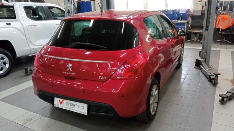 Peugeot 308, 2011 - вид 2