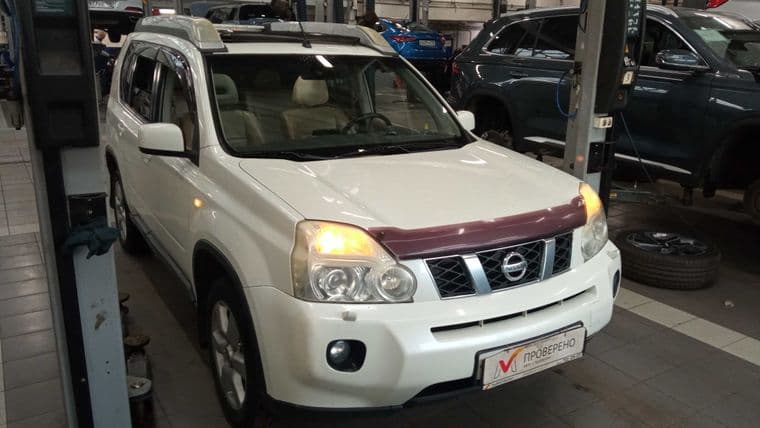 Nissan X-Trail 2008 года, 247 974 км - вид 2