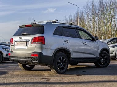 KIA Sorento 2011 года, 265 504 км - вид 2