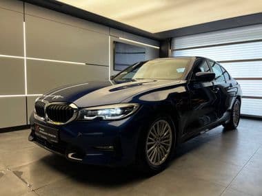 BMW 3 серия 2019 года, 68 216 км - вид 1