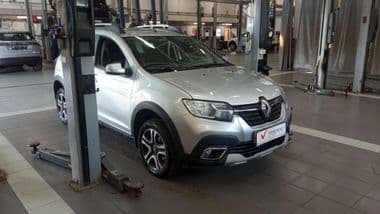 Renault Sandero Stepway 2022 года, 59 782 км - вид 2