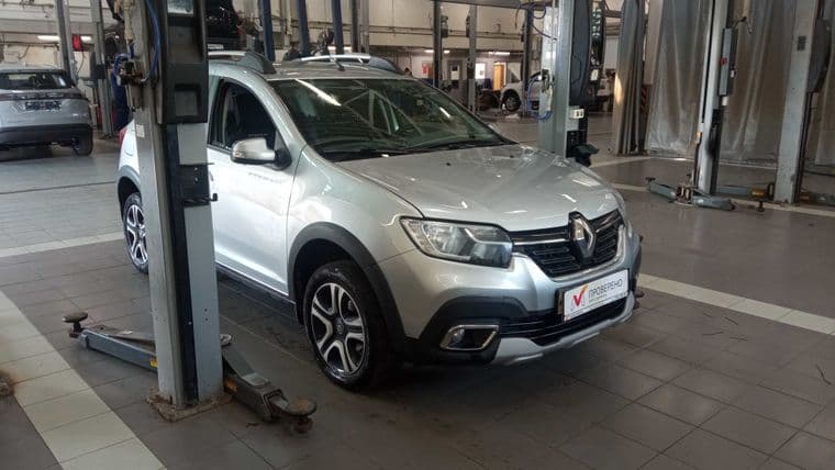 Renault Sandero Stepway 2022 года, 59 782 км - вид 2